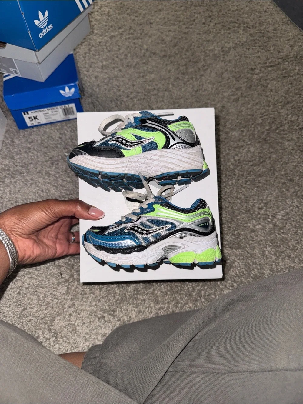 Saucony Omni 9 kids blue/green 5c